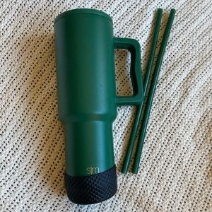 Simple Modern 40 oz Trek